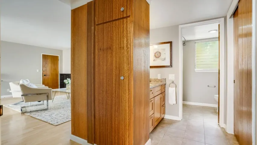 518 Everett Avenue A, Palo Alto, California 94301
