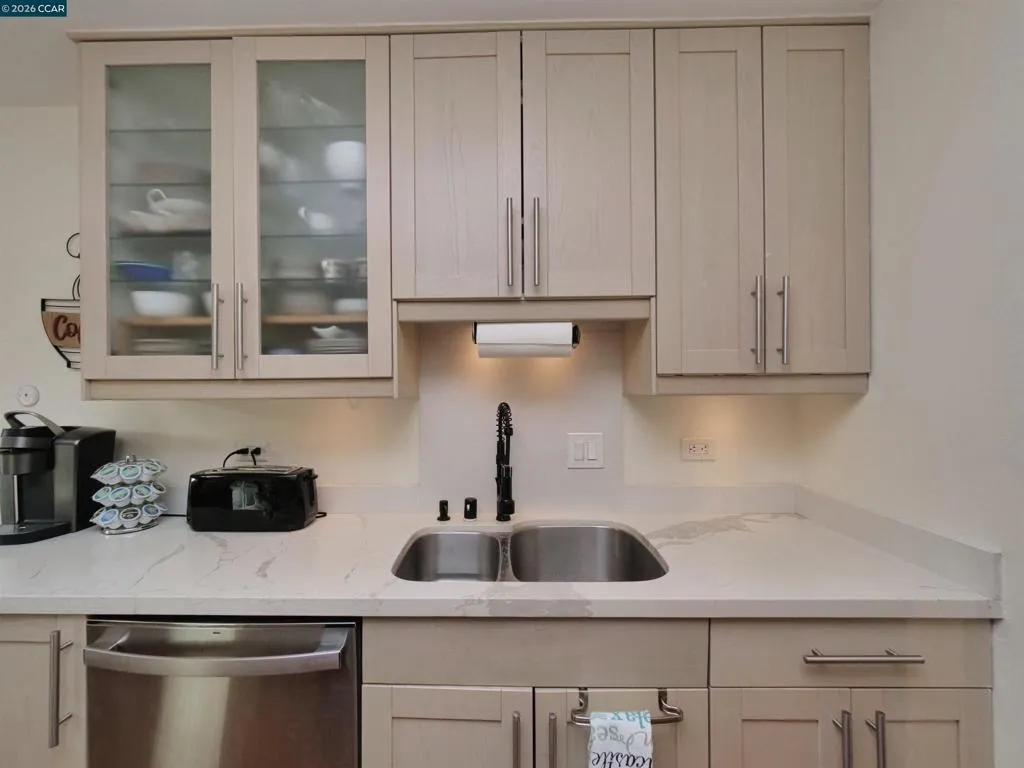 Beautiful custom kitchen!