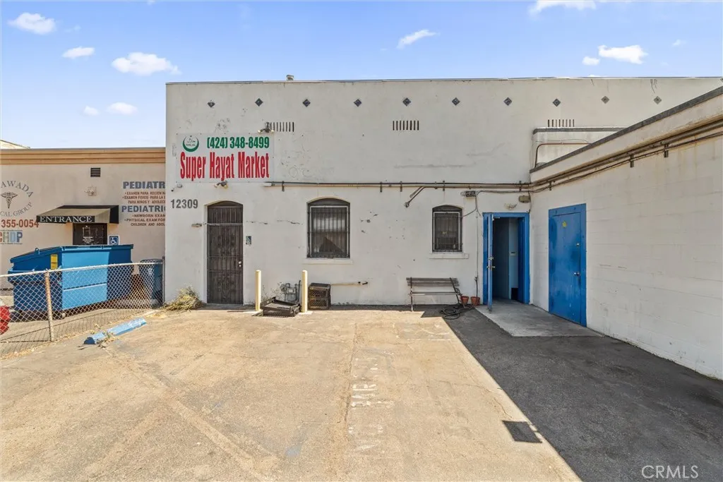 12311 Hawthorne, Hawthorne, California 90250 — photo 4