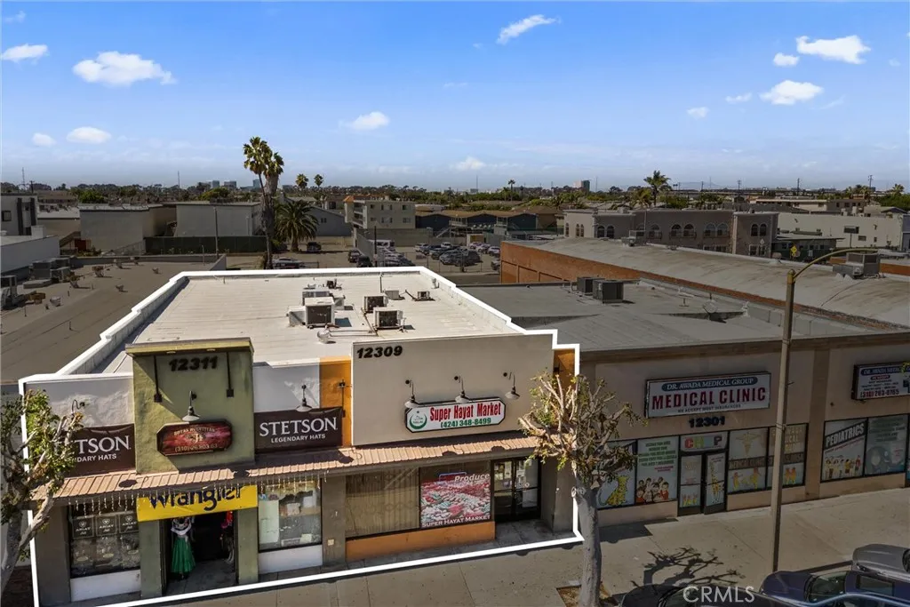12311 Hawthorne