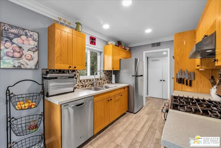 2396 S Palm Canyon Drive 23, Palm Springs, California 92264