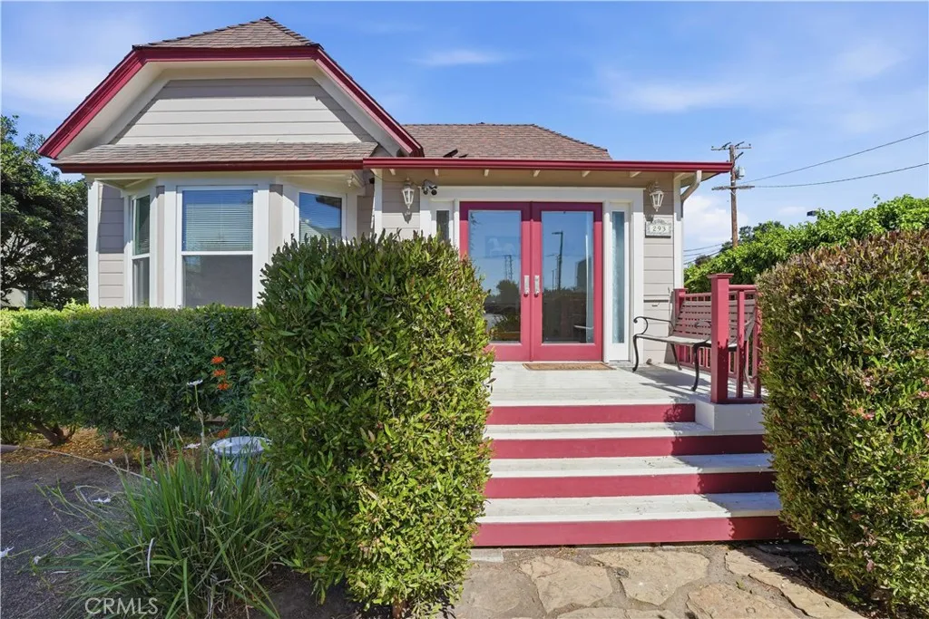 293 Jordan, Ventura, California 93001 — photo 4