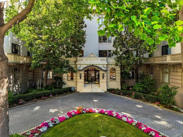 200 Lakeside Dr 801, Oakland, California 94612
