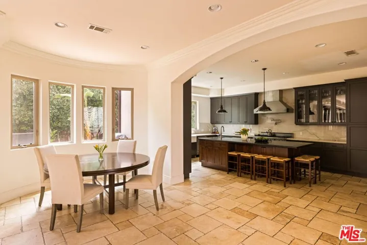, Encino, California 91436