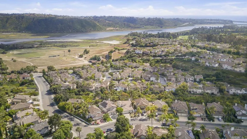 1738 Blackbird Circle, Carlsbad, California 92011
