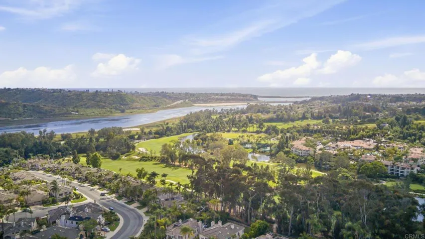1738 Blackbird Circle, Carlsbad, California 92011