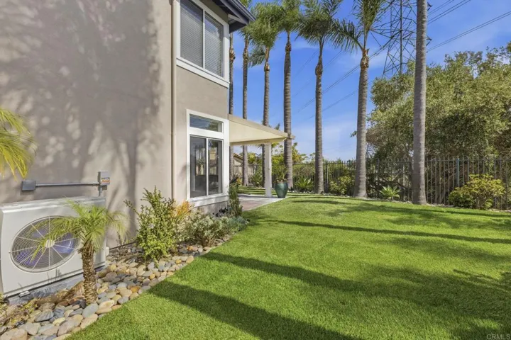 1738 Blackbird Circle, Carlsbad, California 92011