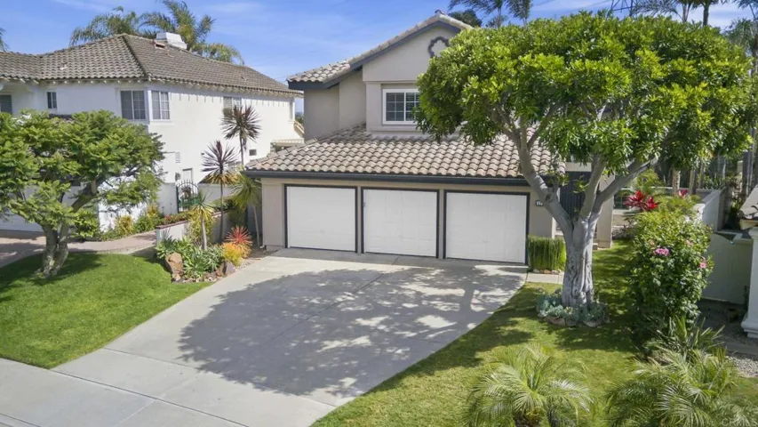 1738 Blackbird Circle, Carlsbad, California 92011