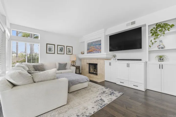 1738 Blackbird Circle, Carlsbad, California 92011