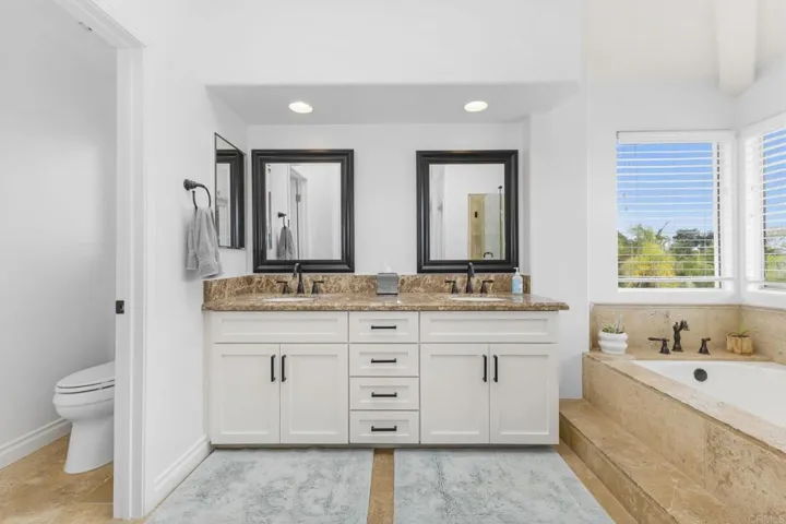 1738 Blackbird Circle, Carlsbad, California 92011