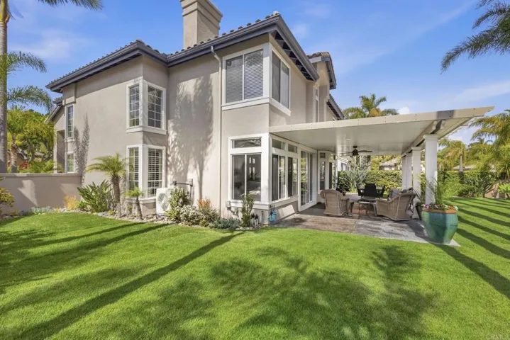 1738 Blackbird Circle, Carlsbad, California 92011