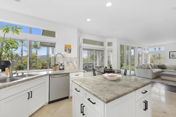 1738 Blackbird Circle, Carlsbad, California 92011