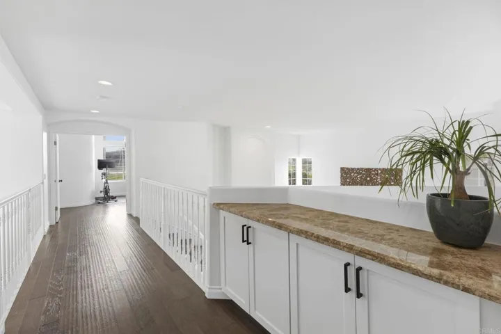 1738 Blackbird Circle, Carlsbad, California 92011