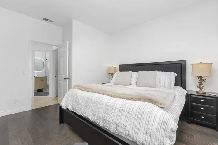 1738 Blackbird Circle, Carlsbad, California 92011