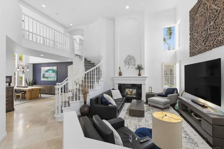 1738 Blackbird Circle, Carlsbad, California 92011