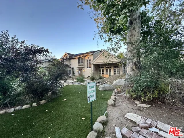 5250 Louise Avenue, Encino, California 91316