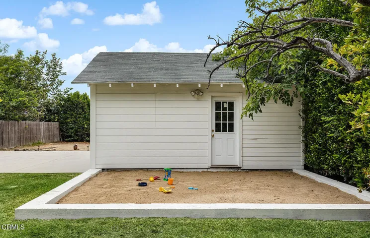 1969 N Raymond Ave 027-mls
