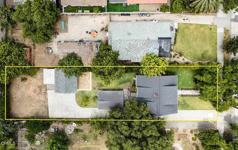 1969 N Raymond Ave 036-mls