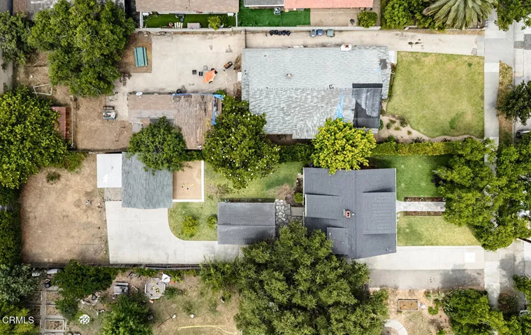 1969 N Raymond Ave 035-mls