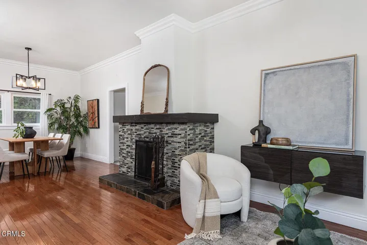1969 N Raymond Ave 009-mls