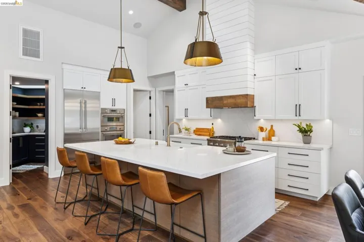 196 Castle Hill Ranch Rd, Walnut Creek, California 94595