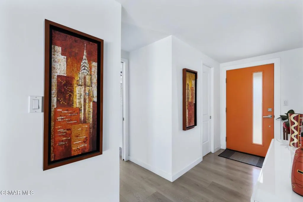 Interior Pro Images 9401 Valjean Ave-13