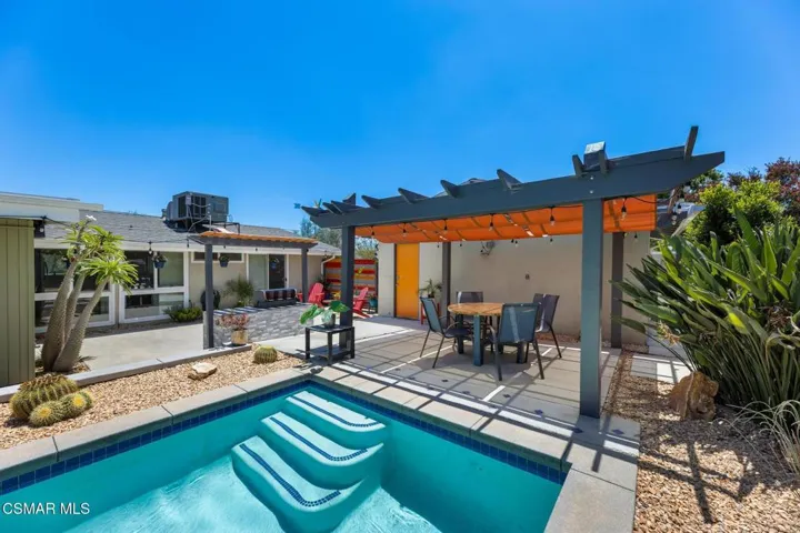 Interior Pro Images 9401 Valjean Ave-93