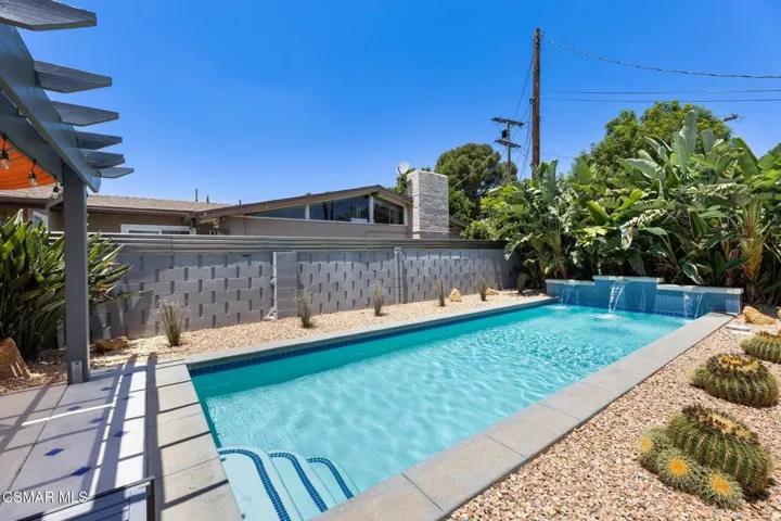 Interior Pro Images 9401 Valjean Ave-78
