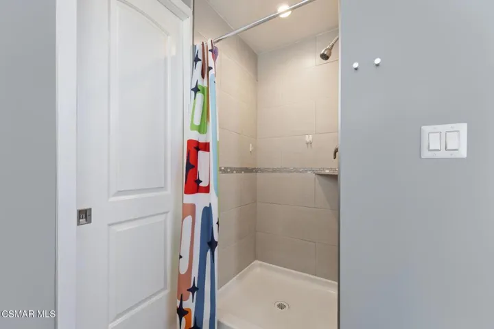 Interior Pro Images 9401 Valjean Ave-50