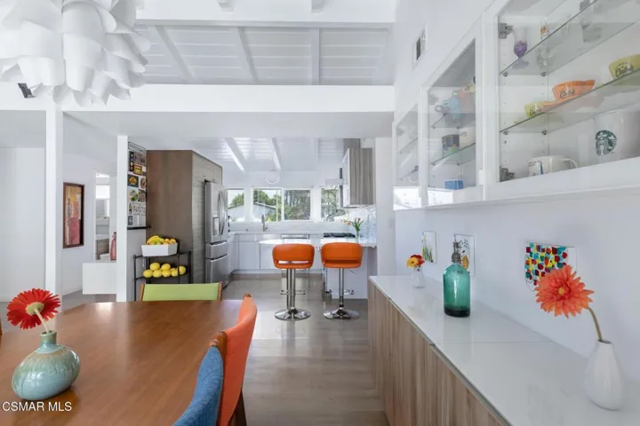 Interior Pro Images 9401 Valjean Ave-31