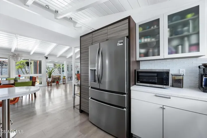 Interior Pro Images 9401 Valjean Ave-39