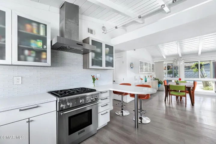 Interior Pro Images 9401 Valjean Ave-37