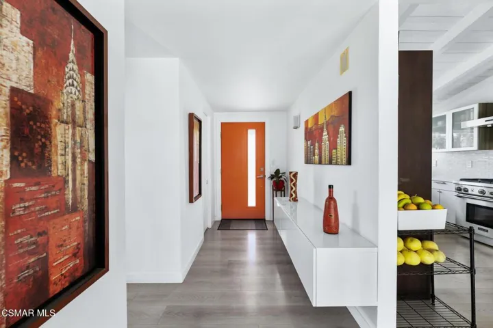 Interior Pro Images 9401 Valjean Ave-12
