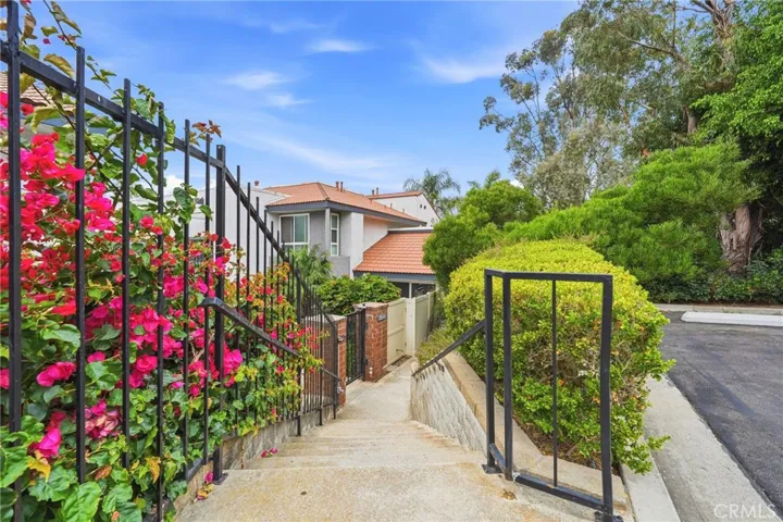 Private path to guest parking