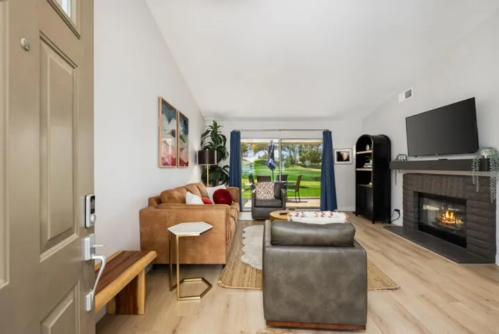 11-web-or-mls-KCDesertFalls_OPMG_0526_01