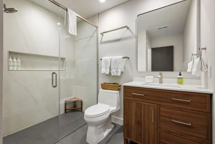 37-web-or-mls-KCDesertFalls_OPMG_0526_03