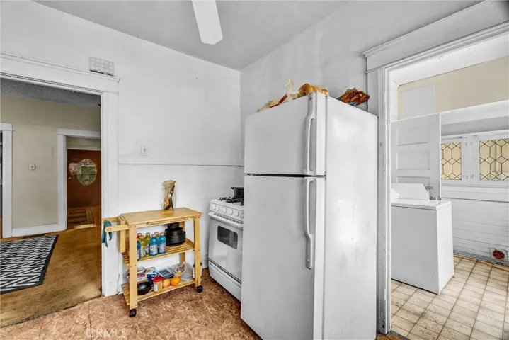 Front unit-kitchen