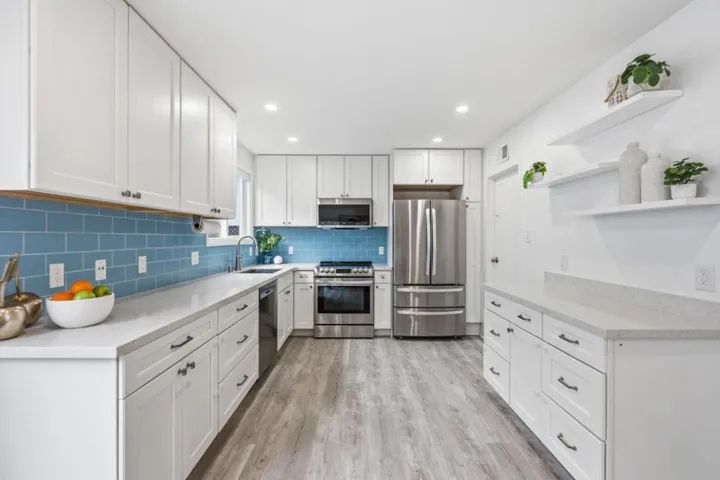 1001 Southgate Avenue, Daly City, California 94015