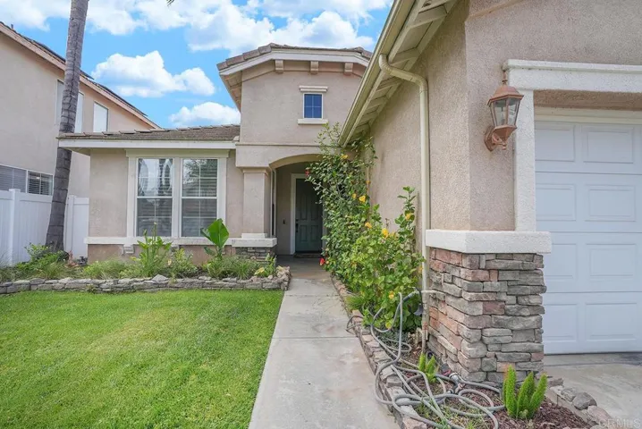 32151 Beaulieu Rd, Winchester, California 92596