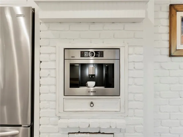 Boshe Built in Capuchino Machine