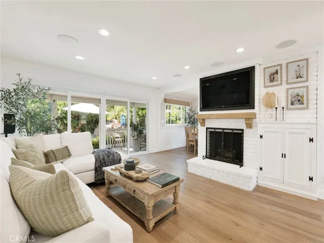 Family Room with cozy Fireplace