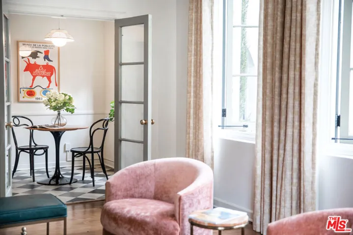 5959 Franklin Avenue 301, Los Angeles, California 90028
