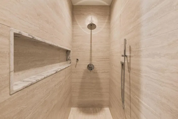 Primary bath (1)