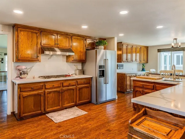 1062 Camelot Drive, Santa Maria, California 93455