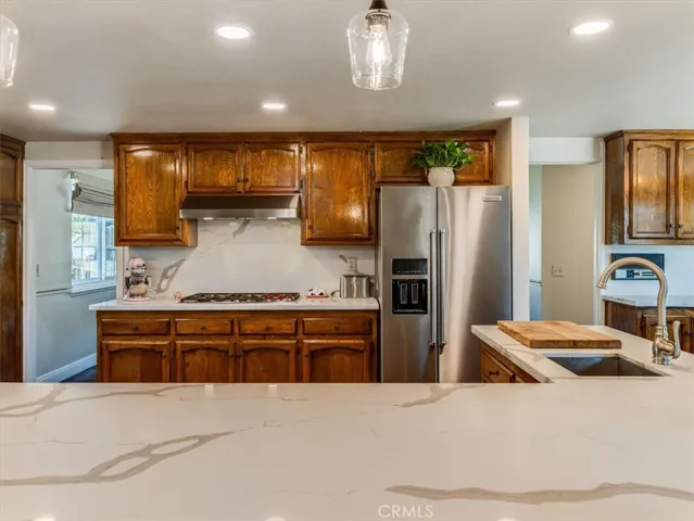1062 Camelot Drive, Santa Maria, California 93455