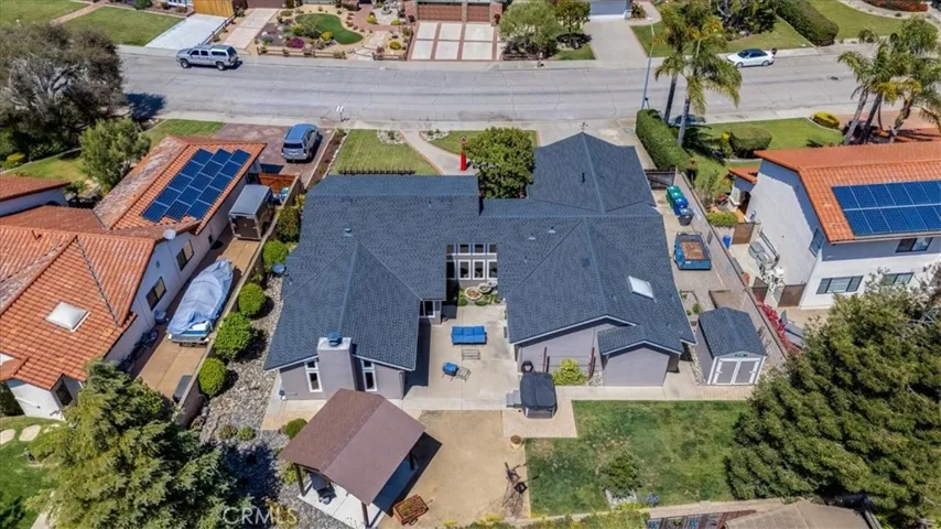 1062 Camelot Drive, Santa Maria, California 93455