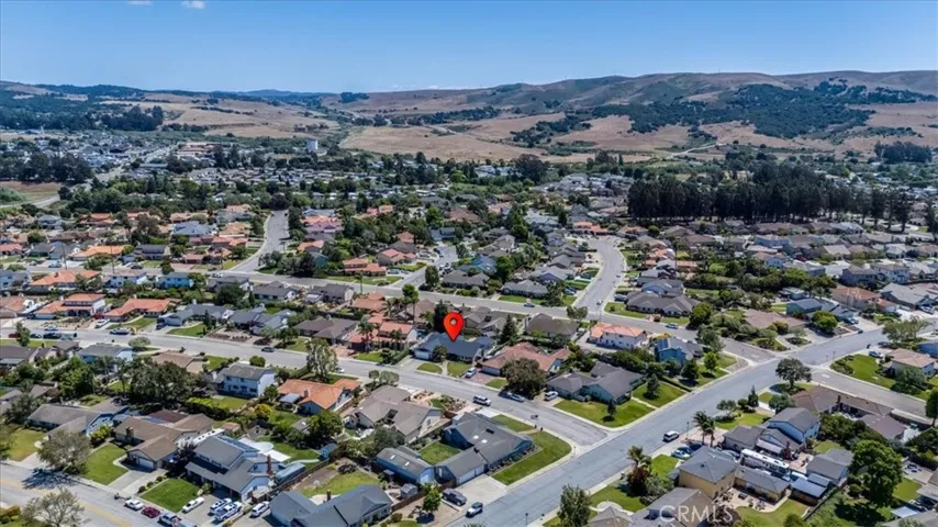 1062 Camelot Drive, Santa Maria, California 93455