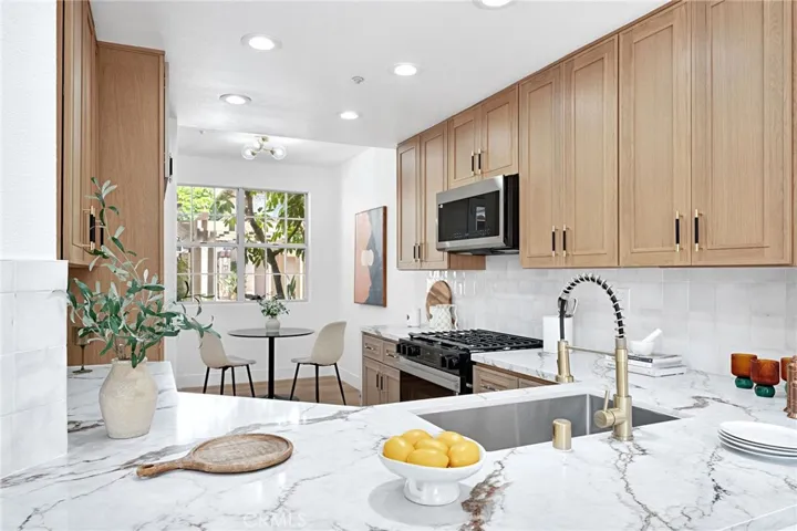 13459 Savanna, Tustin, California 92782