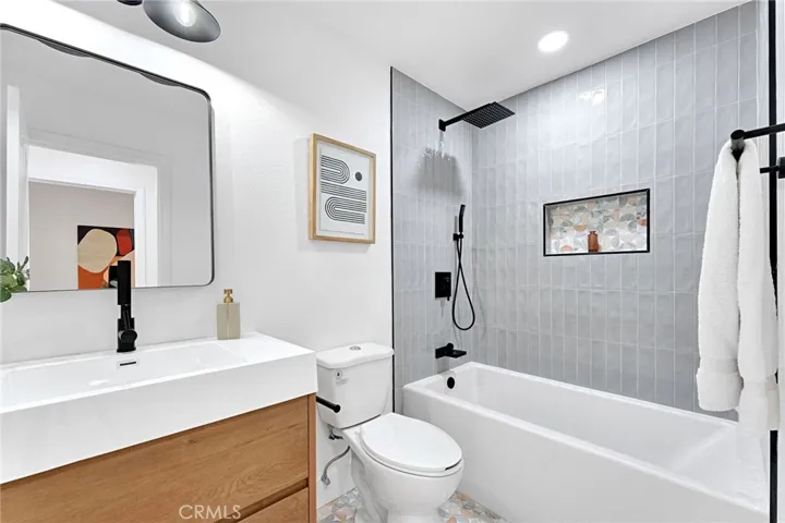 13459 Savanna, Tustin, California 92782