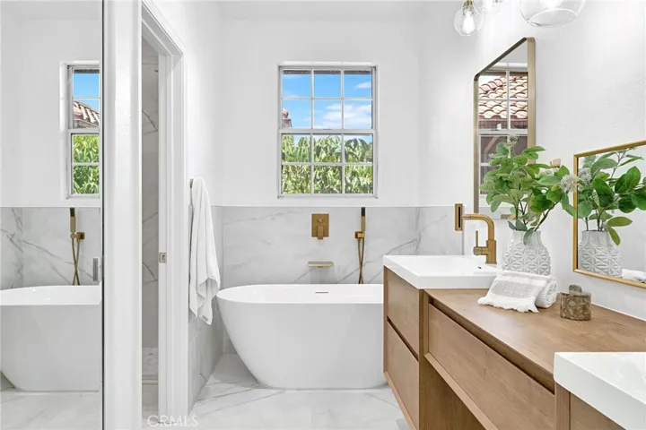 13459 Savanna, Tustin, California 92782